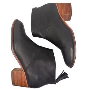 Toms Black Leather Leila Ankle Boots Booties Tassel Back Zip Western Women 6.5‎